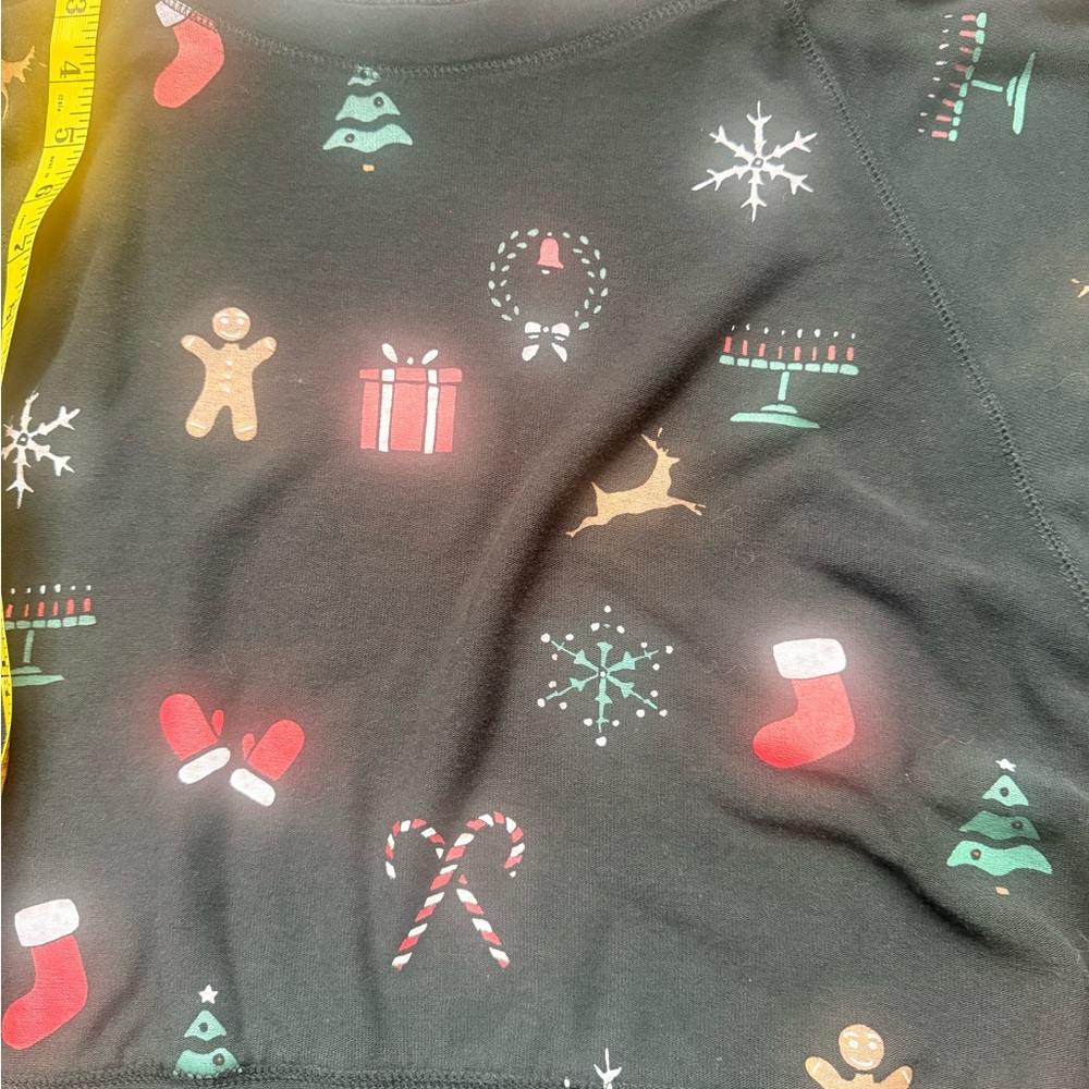 Chaser 🌲 holiday sweatshirt - Picture 7 of 12